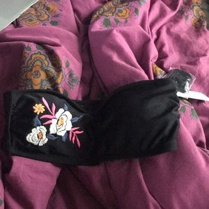 Hollister strapless bikini top. Black with flowers